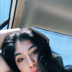 Meet your Posher, Paula